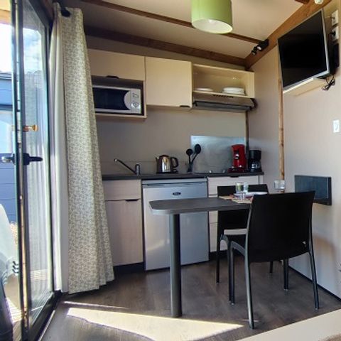 Chalet 4 persons - Premium Sea View - 20 m² - 1 bedroom - Terrace - Sleeps 2–4
