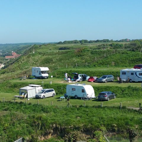 Pitch - PRIVILEGE package (1 tent, caravan or camper / 1 car / 10A electricity) + Sea View