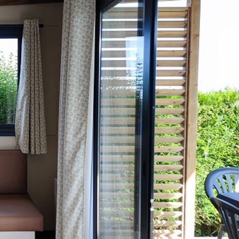 CHALET 4 people - Premium Nature Chalet, 20m² (1 bedroom) + Terrace, sleeps 2–4
