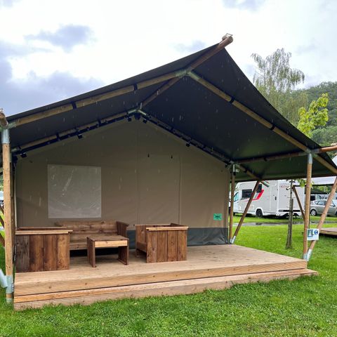CANVAS AND WOOD TENT 6 people