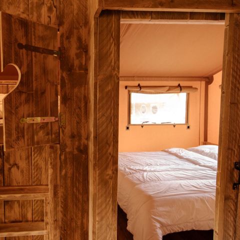 CANVAS AND WOOD TENT 6 people - Riverlodge 49m², 6pl-3ch
