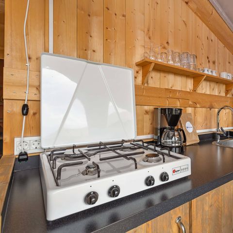 Canvas and wooden tent 6 persons - Safaritent sanitair + airco (6P)