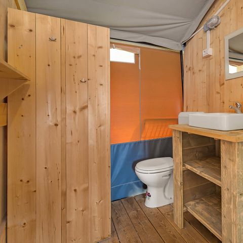 Canvas and wooden tent 6 persons - Safaritent sanitair + airco (6P)