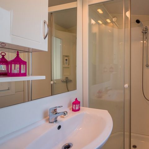Mobile home 6 persons - Mobile-home | Comfort XL | 3 Bedrooms | 6 People | Covered Terrace | Air-conditioning | TV