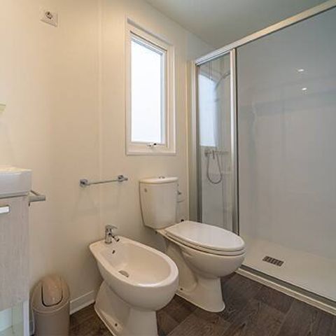 Mobile home 4 persons - Mobile-home | Premium | 2 Bedrooms | 4 Pers | Raised terrace | 2 bathrooms | Air conditioning | TV