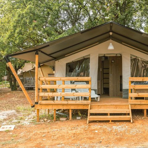 Canvas and wooden tent 5 persons - Safari tent + sanitary + airco (6P)