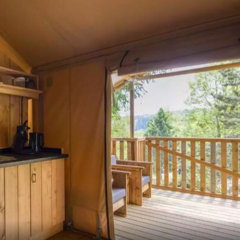 Canvas and wooden tent 5 persons - Valkanela - Safari tent Bella Lodge + sanitary facilities + air conditioning (6P)