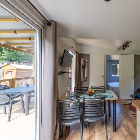 MOBILE HOME 6 people - Homeflower Premium 35m² (3 bedrooms) + CLIM + semi-covered terrace + TV + sheets + towels