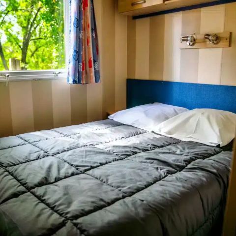 MOBILE HOME 5 people - 3 Rooms 5 People (4 adults and 1 child -16 years) Air-conditioned + TV