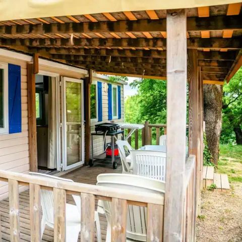 MOBILE HOME 5 people - 3 Rooms 5 People (4 adults and 1 child -16 years) Air-conditioned + TV