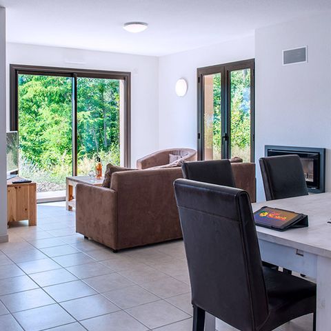 Group accommodation 10 persons - 4 Chambres