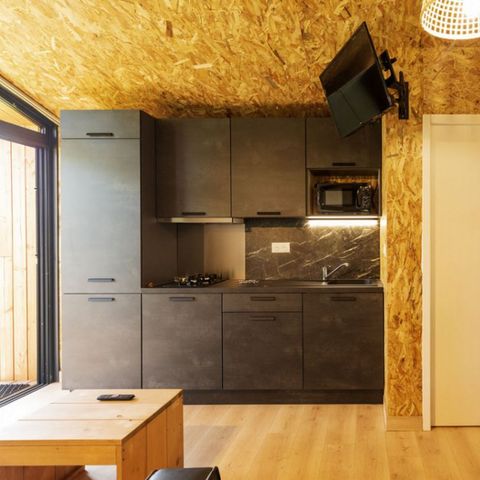 BUNGALOW 6 people - 4/6 PERSON CABIN