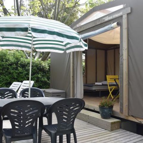 CANVAS AND WOOD TENT 4 people - MAORI
