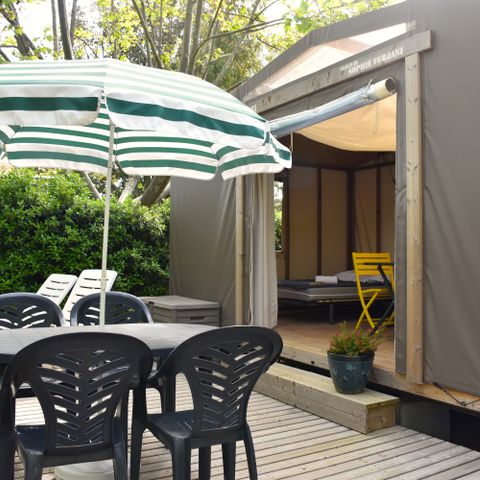 CANVAS AND WOOD TENT 4 people - Maori 2-room apartment sleeps 4