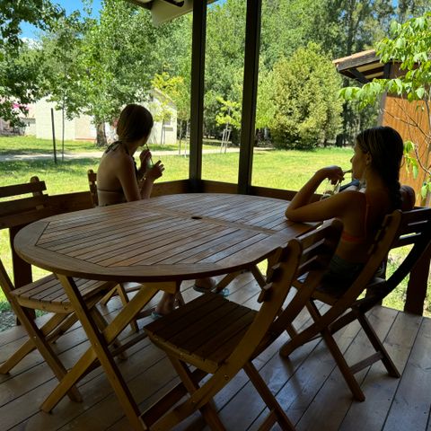 CHALET 4 people - Wooden chalet sleeps 4 (2 bedrooms)