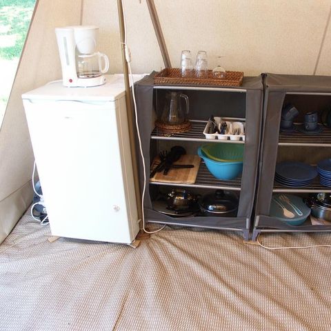 CANVAS AND WOOD TENT 4 people - Large Karsten luxury tent - without sanitary facilities