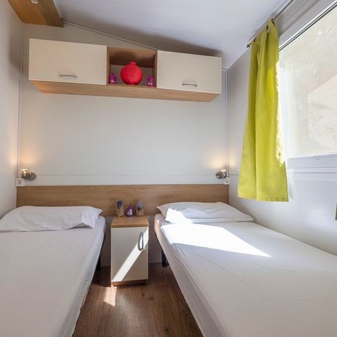 Mobile home 6 persons - Mobile-home | Comfort XL | 3 Bedrooms | 6 Pers | Raised terrace | Air conditioning | TV