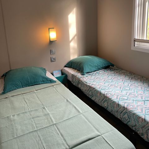 MOBILE HOME 4 people - Créole 32 m² - 3 rooms - 2 bedrooms - Air-conditioned
