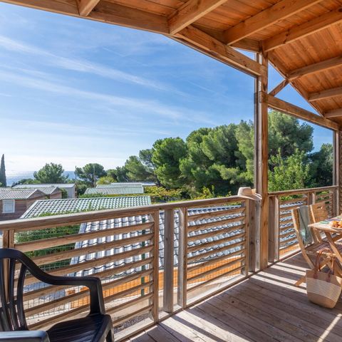 Chalet 5 persons - Chalet | Comfort | 2 Bedrooms | 5 Pers | Raised terrace | Air conditioning | TV