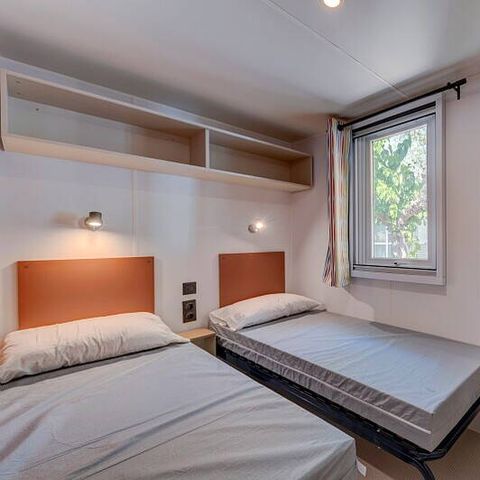 Mobile home 4 persons - Mobile-home | Comfort | 2 Bedrooms | 4 Pers. | Raised terrace | Air-con.