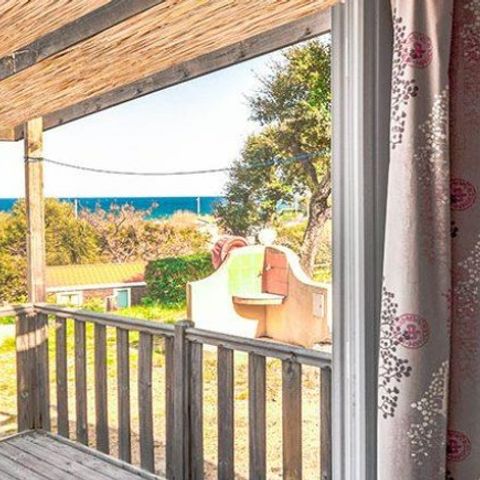 MOBILE HOME 4 people - 2 to 4 pers. Sea view air-conditioned Plancha