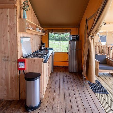 Canvas and wooden tent 5 persons - SunLodge Taiga