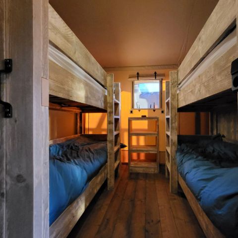 CANVAS AND WOOD TENT 6 people - Safari tent 6 with sanitary facilities