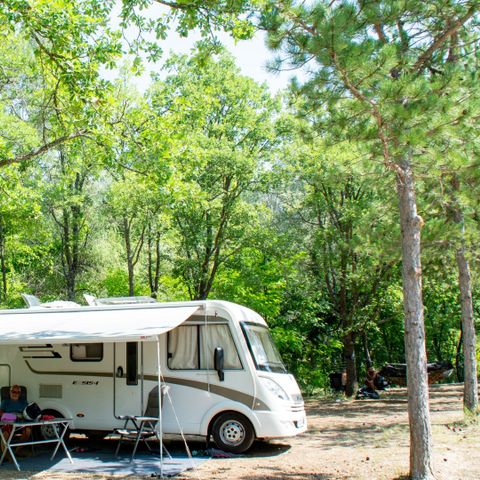 Pitch - Tent, caravan or motor home pitch + vehicle