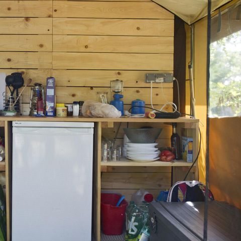 CANVAS AND WOOD TENT 5 people - Lodge tent 4 adults + 1 child - without sanitary facilities