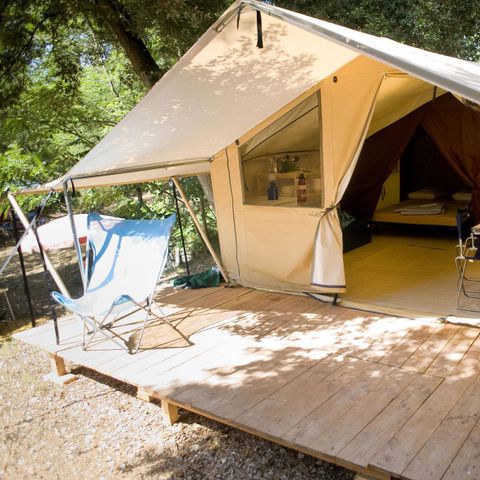 CANVAS AND WOOD TENT 4 people - Safari tent - 4 pers - without sanitary facilities