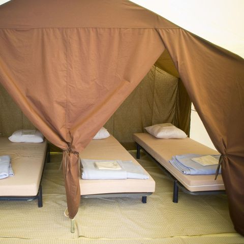 CANVAS AND WOOD TENT 4 people - Safari tent - 4 pers - without sanitary facilities