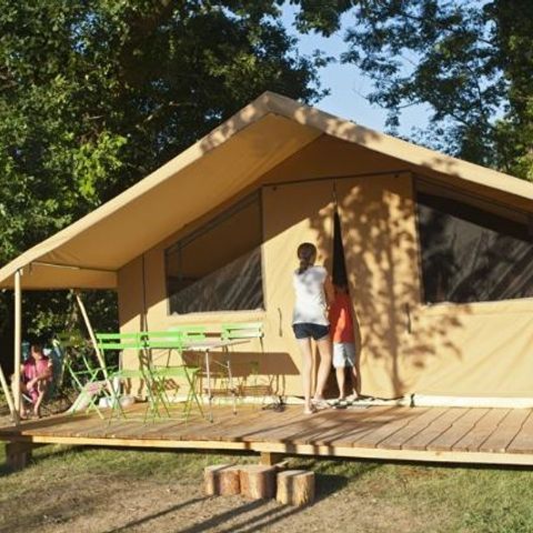 CANVAS AND WOOD TENT 5 people - Safari tent - 4 adults + 1 child - no sanitary facilities