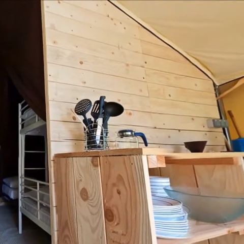 TENT 5 people - Ciela Nature Lodge - 2 bedrooms - Kitchen - Bathroom