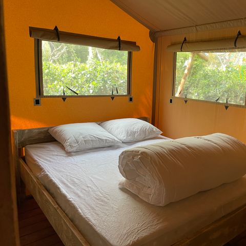 CANVAS AND WOOD TENT 4 people - Lodge Safari 27 m²