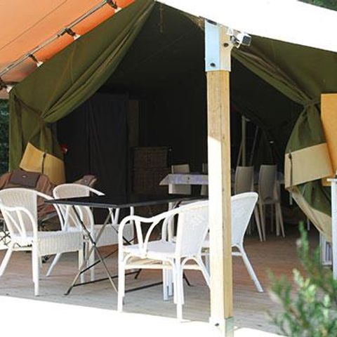 CANVAS AND WOOD TENT 5 people - Freeflower Standard 37m² (2 bedrooms) - 10m² terrace included