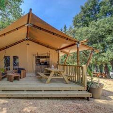 Canvas and wooden tent 4 persons - Lodge Prémium 4 persons