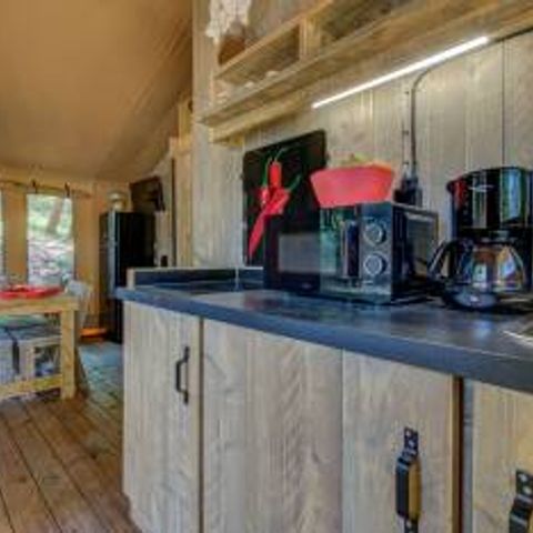 Canvas and wooden tent 4 persons - Lodge Prémium 4 persons