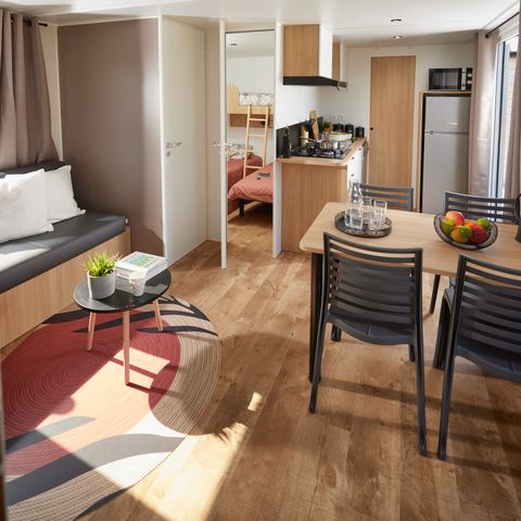 MOBILE HOME 4 people - Premium 29 m² 2 bedrooms semi-covered terrace + air conditioning + LV