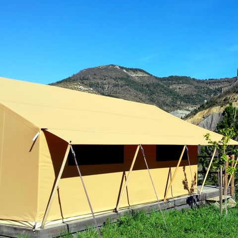 CANVAS AND WOOD TENT 5 people - Toilé Nature Classic 25 m² - 4 adults + 1 child - without sanitary facilities