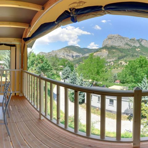 CANVAS AND WOOD TENT 5 people - Toilé Nature Luxe 32m² - Jacuzzi - 4 adults + 1 child