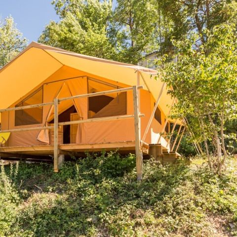 CANVAS AND WOOD TENT 5 people - Ciela Nature tent - 2 bedrooms (without sanitary facilities)