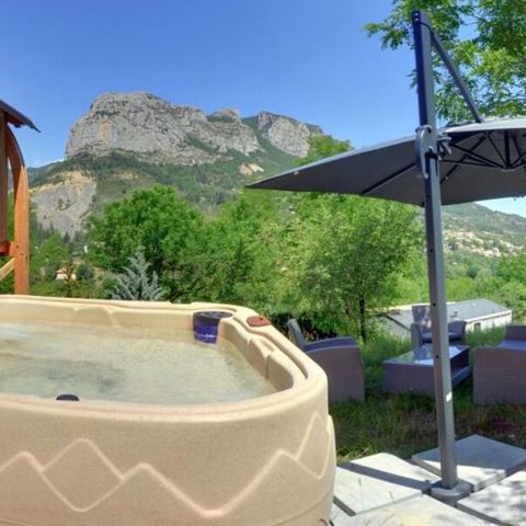 TENT 5 people - Ciela Nature Lodge SPA tent - 3 bedrooms - Fitted kitchen - Bathroom
