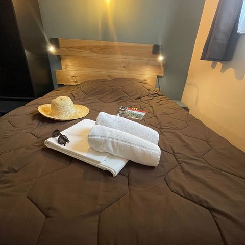 COUNTRY HOUSE 5 people - Cottage LA GARIOTTE - sleeps 5 - 2 bedrooms - Air-conditioned - Television - Dishwasher - S