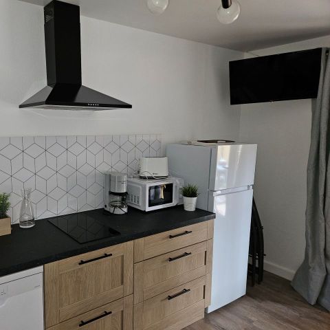 COUNTRY HOUSE 6 people - Cottage La GARIOTTE - sleeps 6 - 2 bedrooms - air-conditioned - television - S