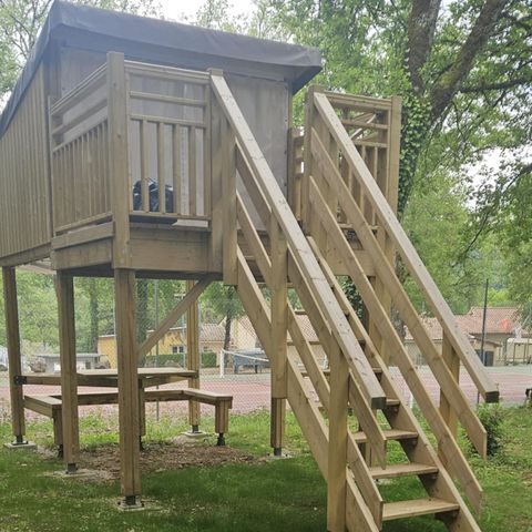 UNUSUAL ACCOMMODATION 2 people - Minimalist accommodation
