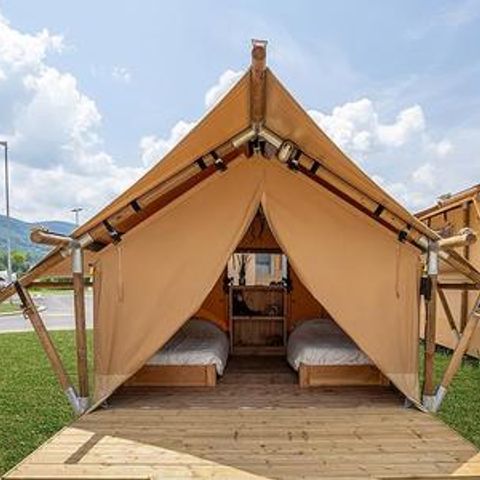 CANVAS AND WOOD TENT 6 people - SunLodge Pamoja&Kambi