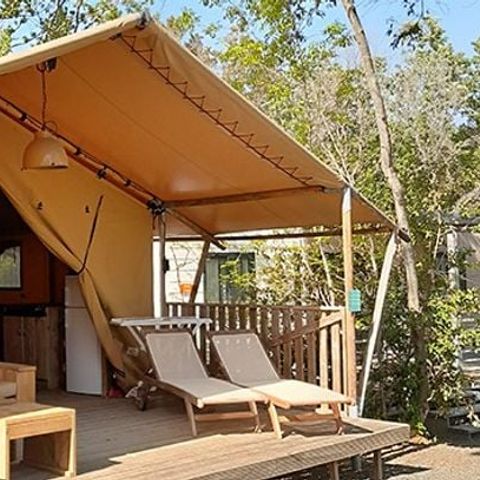 CANVAS AND WOOD TENT 4 people - Safari Tent | 2 Bedrooms | 4 Pers | 1 Bathroom | Air conditioning
