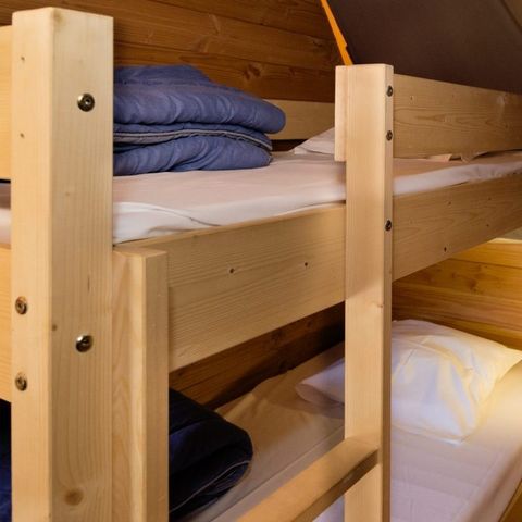 CANVAS AND WOOD TENT 4 people - Tipi 4pers 2ch ** (in French)