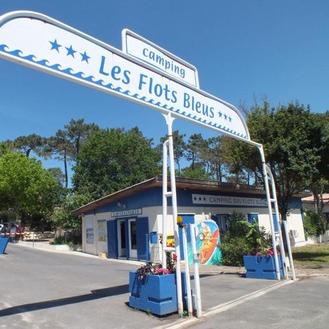 Camping de la Dune "Les Flots Bleus" - Gironde - Image N°2