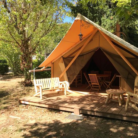 TENT 5 people - Lodge Robinson - 2 bedrooms - 25 m2 (+10 m2 covered terrace) sleeps 5